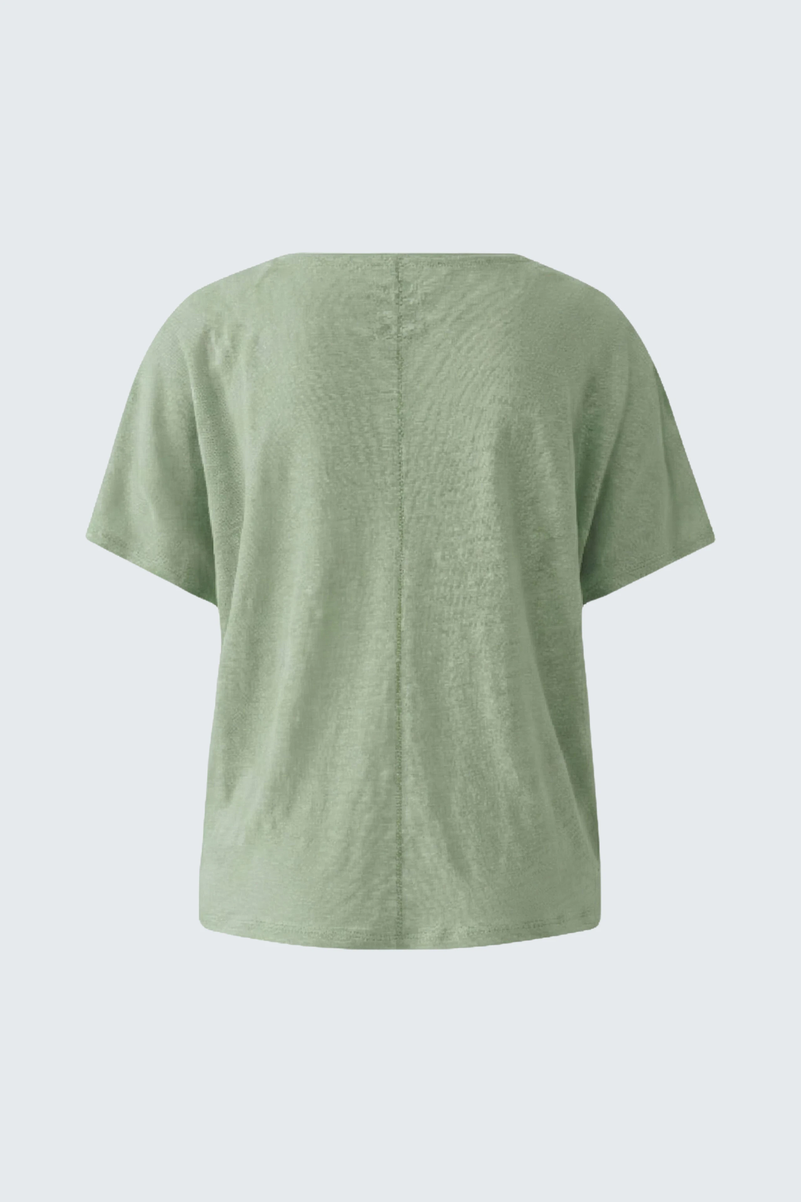 Casual women's T-shirt in soft green, short sleeves, perfect for everyday wear.