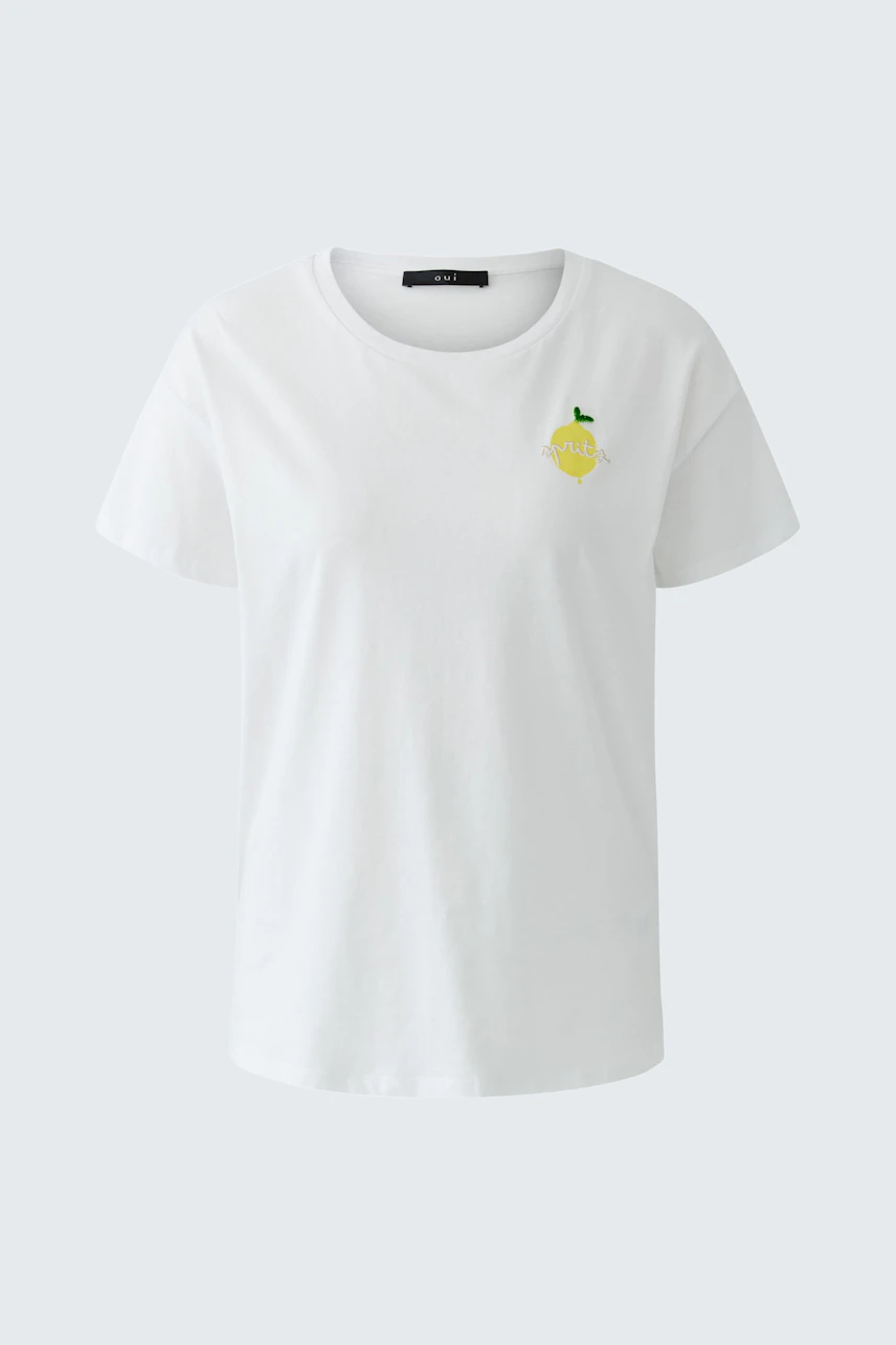 Weißes Damen-T-Shirt mit Zitronenstickerei auf der Brust, schlicht und vielseitig kombinierbar.