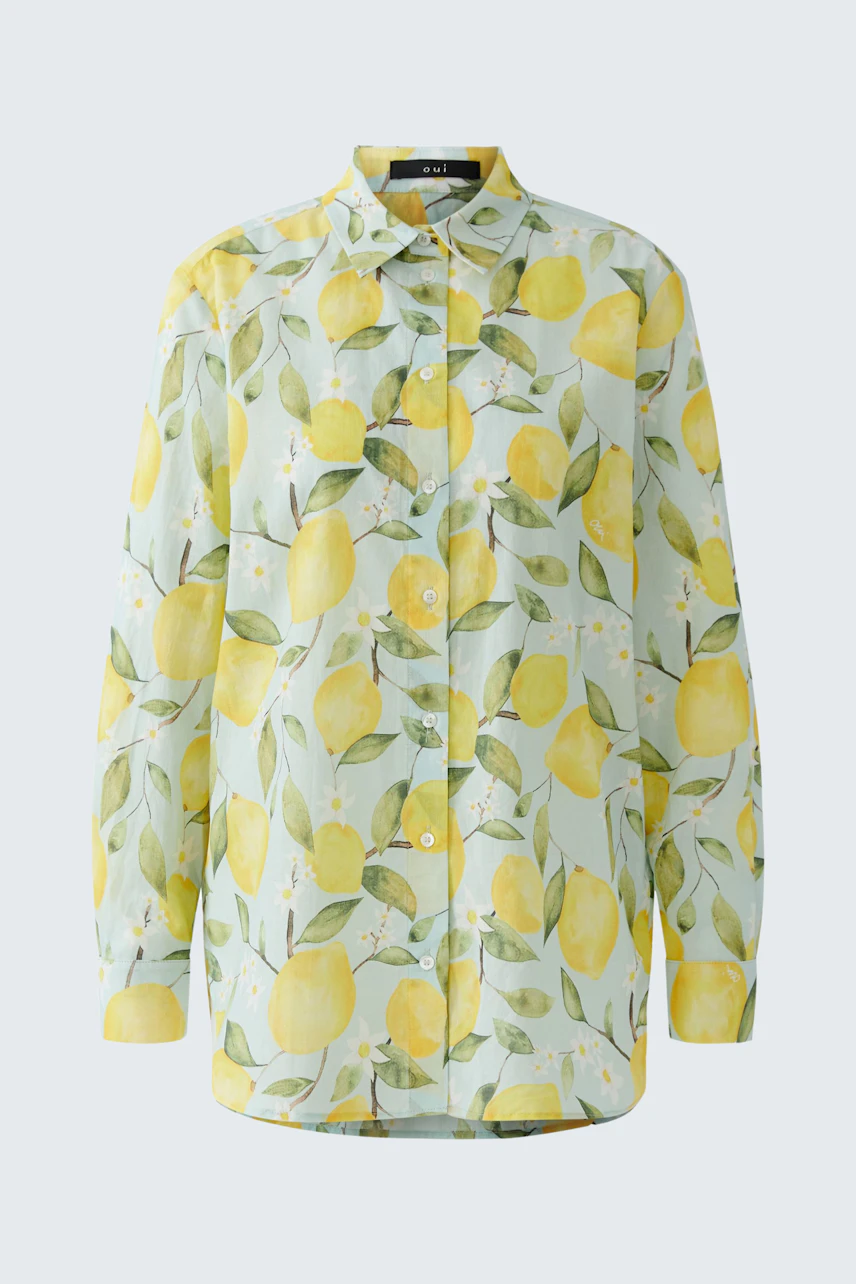 Hemdbluse mit Zitronenprint: Frische Farben und lockerer Schnitt für einen sommerlichen Look.