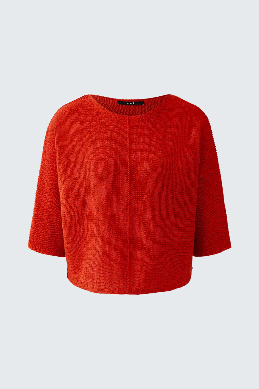 Roter Damen-Pullover: Lockerer Schnitt, dreiviertel Ärmel, ideal für lässige Outfits.