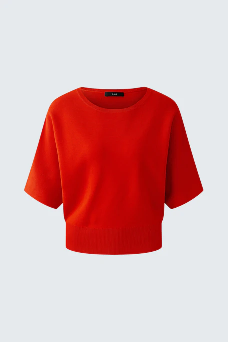 Roter Damen-Pullover: Kurzärmeliger Pullover in leuchtendem Rot, ideal für einen frischen, modernen Look.
