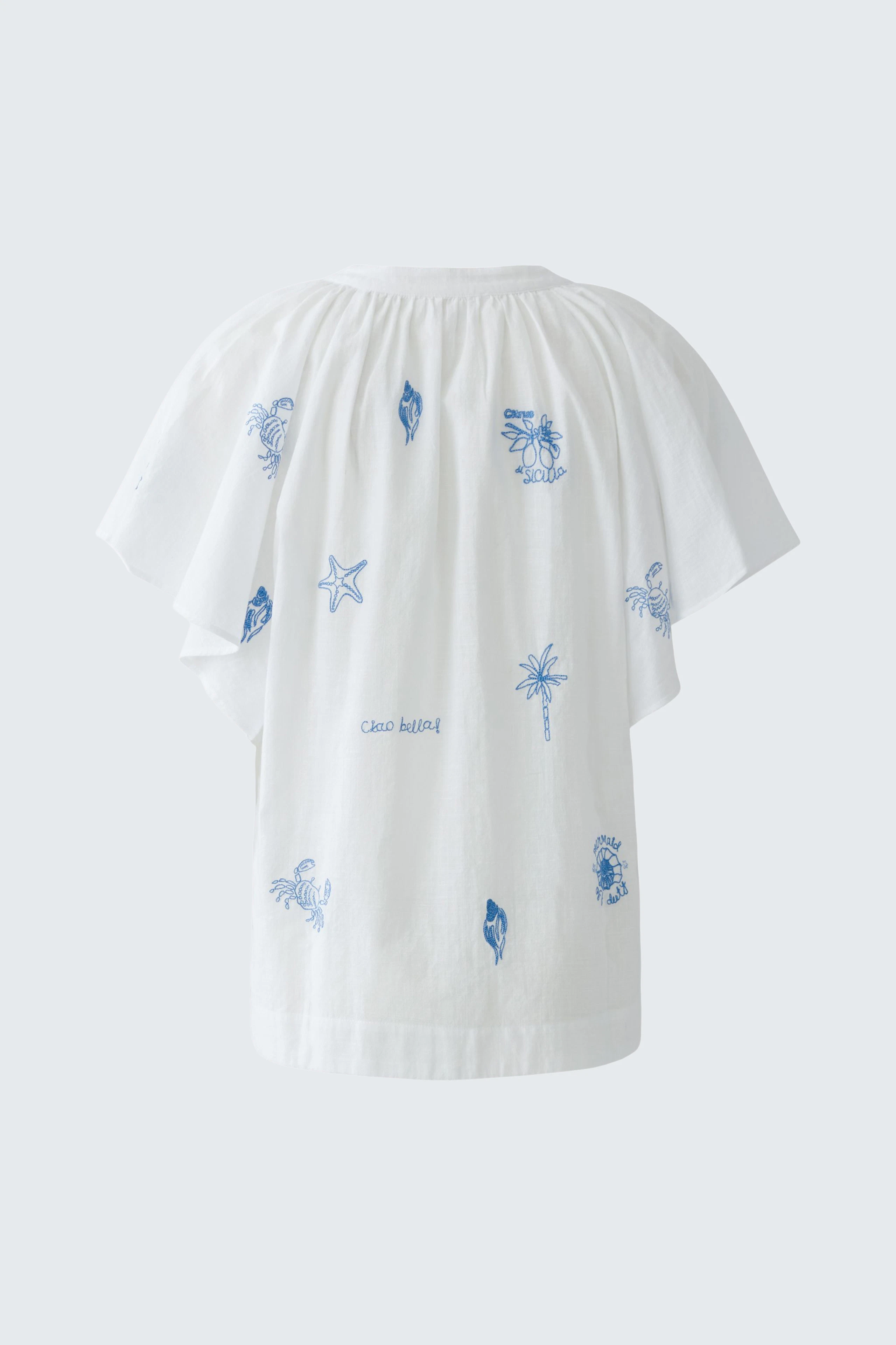 Casual women's blouse: White blouse with blue prints, short sleeves, and relaxed fit, perfect for summer.