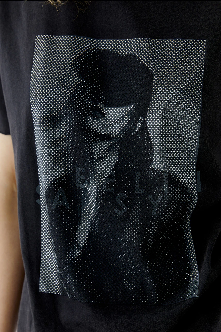Bild 4 von T-Shirt - washed out black in washed out black | Oui