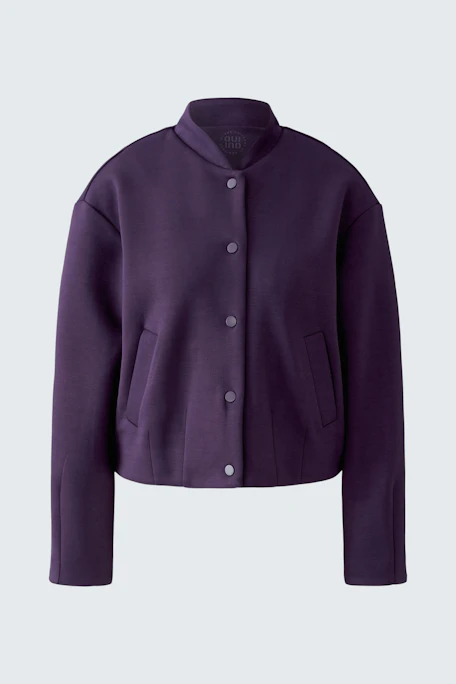 Lila Blouson: Schlichter, knöpfbarer Blouson ohne Model, ideal für einen lässigen Look.