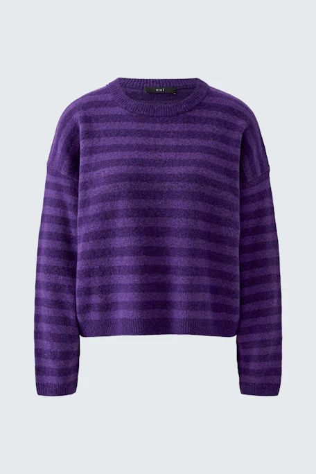 Lila Damen-Pullover: Gestreifter Strickpullover in kräftigem Violett, ideal für einen lässigen Look.