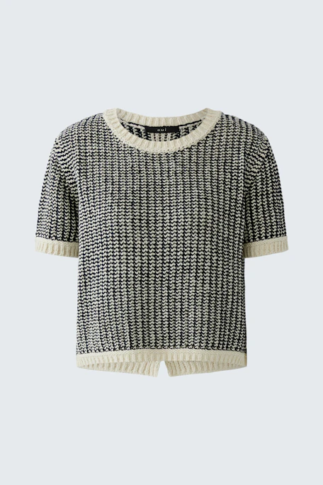 Klassischer Damen-Pullover: Kurzärmeliger Strickpullover in Schwarz-Weiß ohne Model abgebildet.