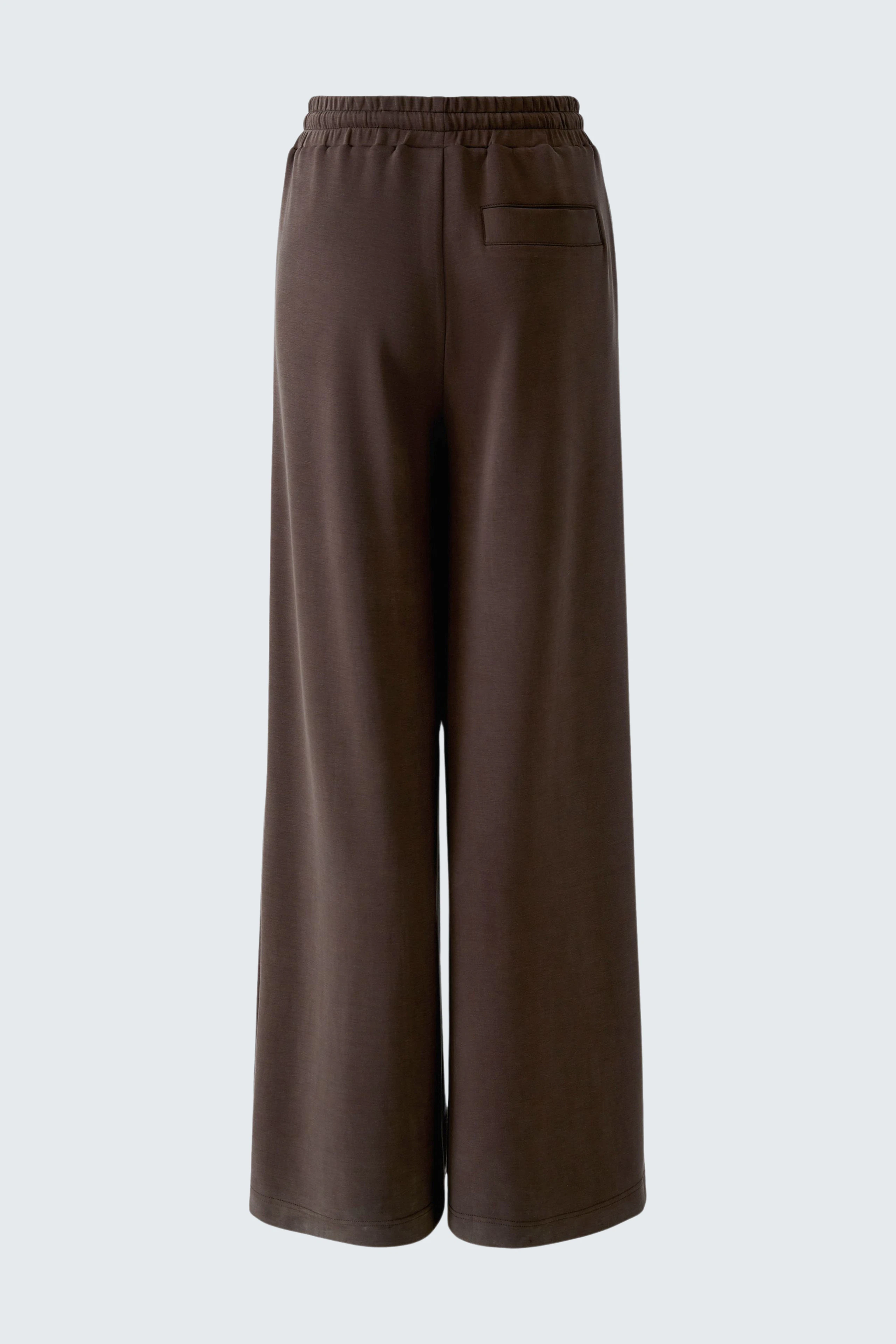 Casual Marlene trousers in brown with wide legs and elastic waistband, perfect for a relaxed look.