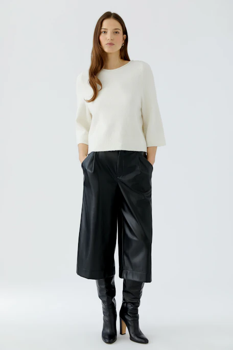 Pleat-front trousers - black