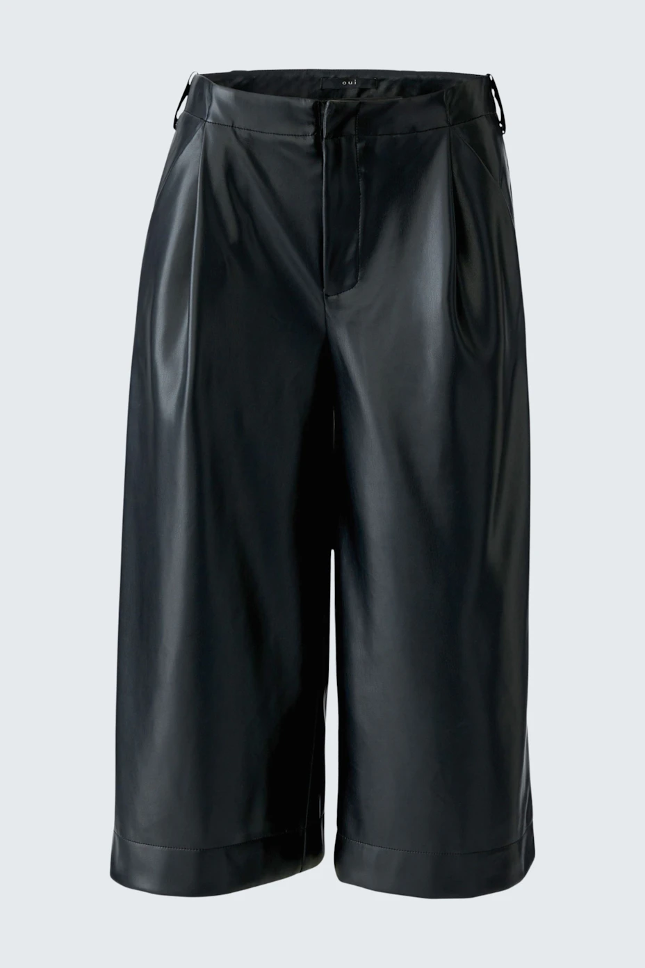 Pleated trousers - black