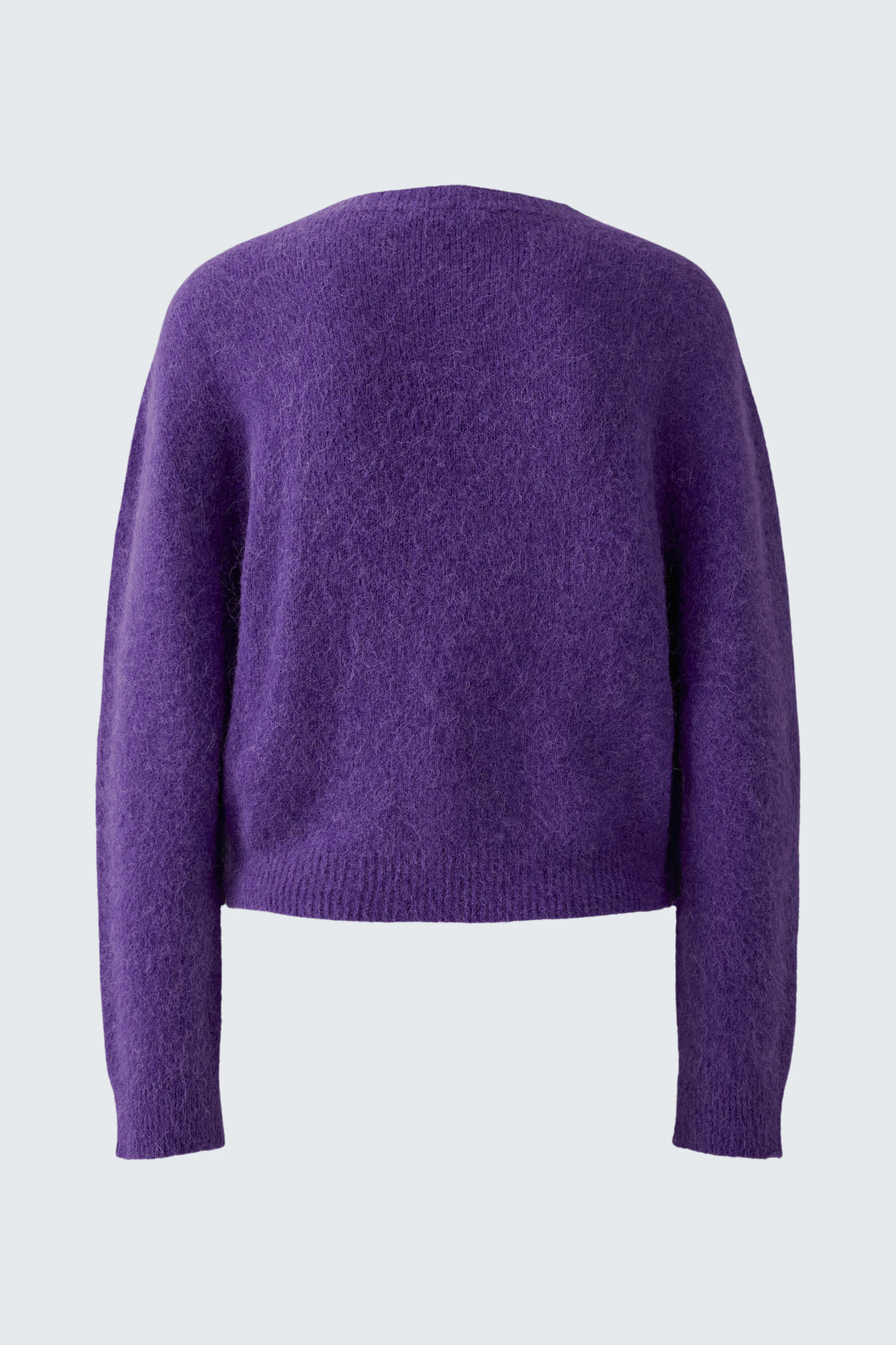 Vibrant purple pullover: Cozy knitwear, perfect for casual wear, shown without a model.
