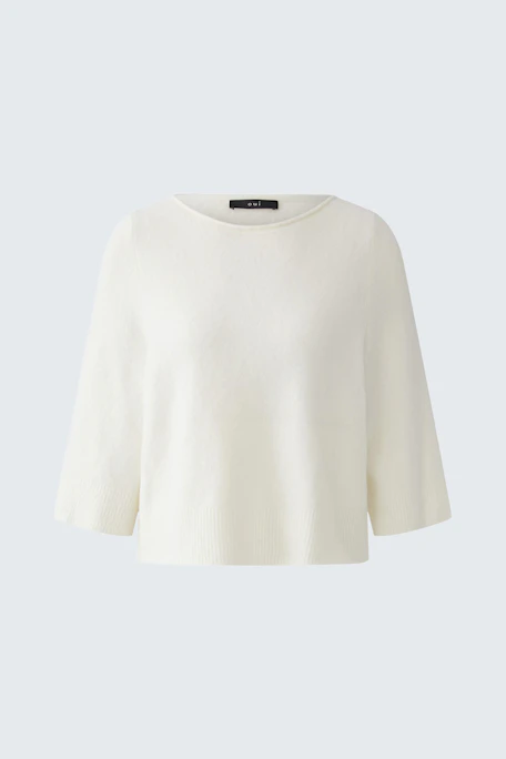 Weißer Damen-Pullover: Lockerer Schnitt, dreiviertel Ärmel, ideal für lässige Outfits.