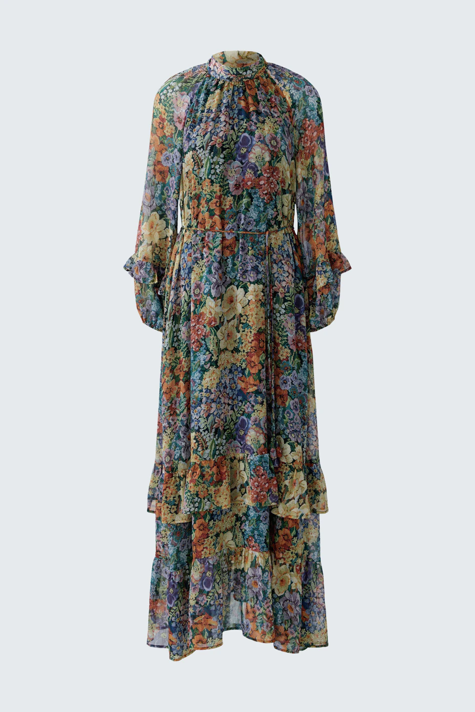 Floral maxi dress: Vibrant floral print with flowing layers, perfect for a stylish, relaxed look.