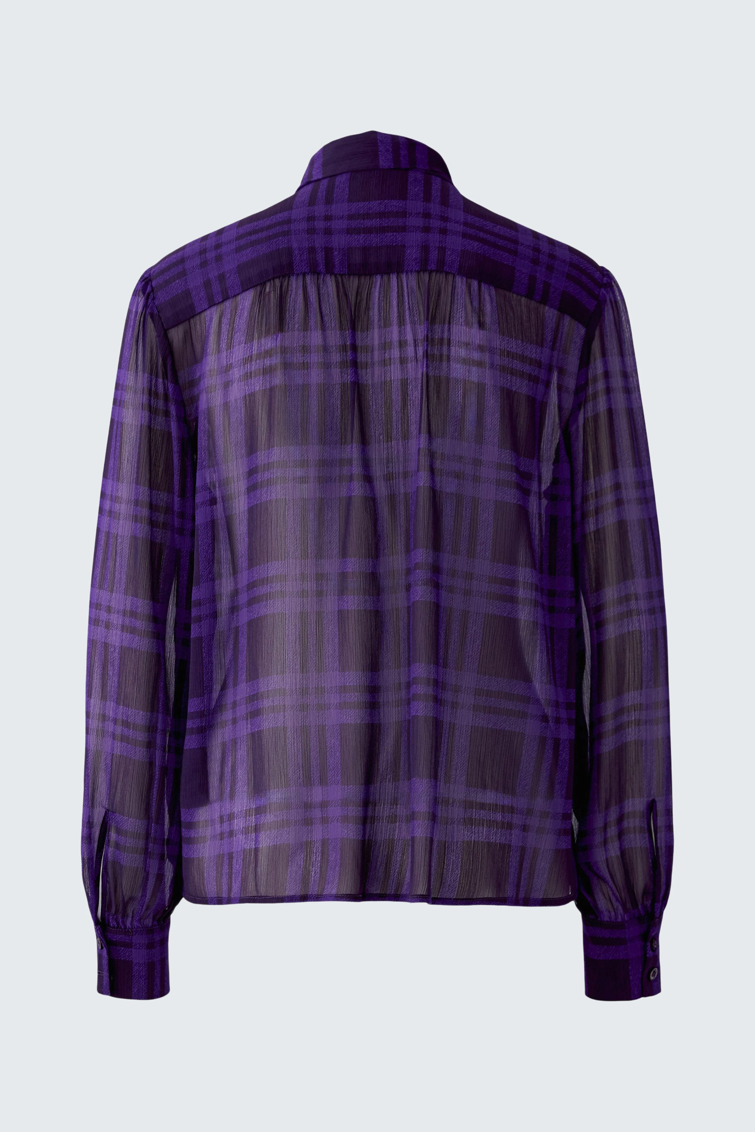 Lila Schluppenbluse: Transparente Bluse mit Karomuster, ohne Model, Rückansicht.