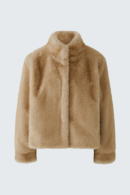 Cozy outdoor jacket: Soft, tan faux fur jacket with high collar, perfect for chilly days.