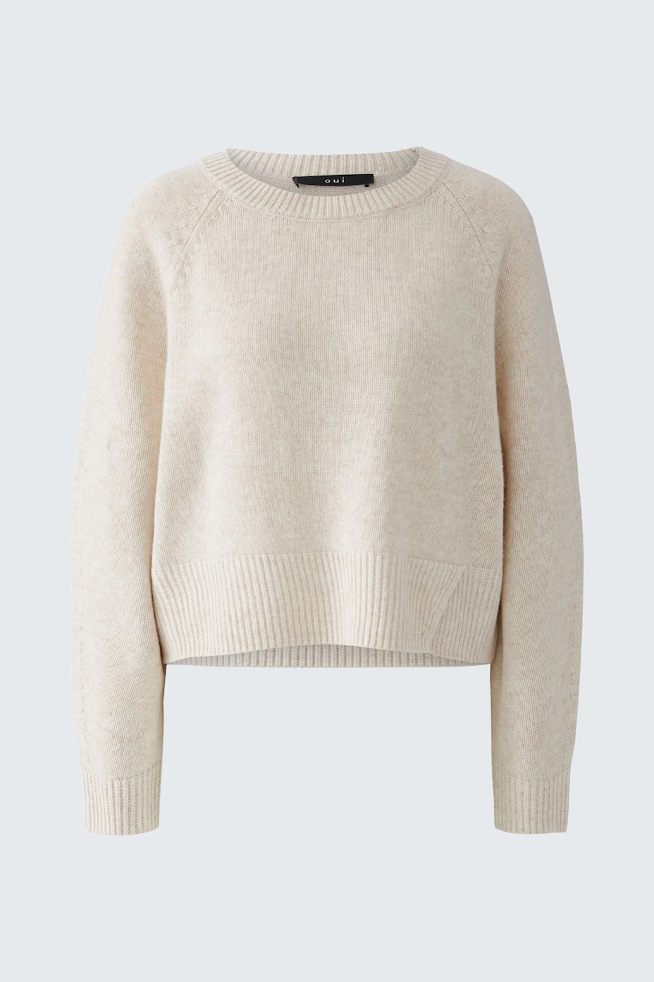 Beiger Damen-Pullover: Schlichter Strickpullover ohne Model, ideal für lässige Outfits.