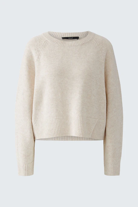 Beiger Damen-Pullover: Schlichter Strickpullover ohne Model, ideal für lässige Outfits.