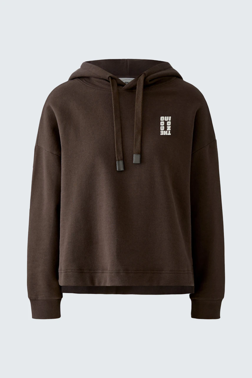 Brauner Damen-Hoodie: Bequemer Kapuzenpullover mit Kordelzug und kleinem Logo-Print auf der Brust.