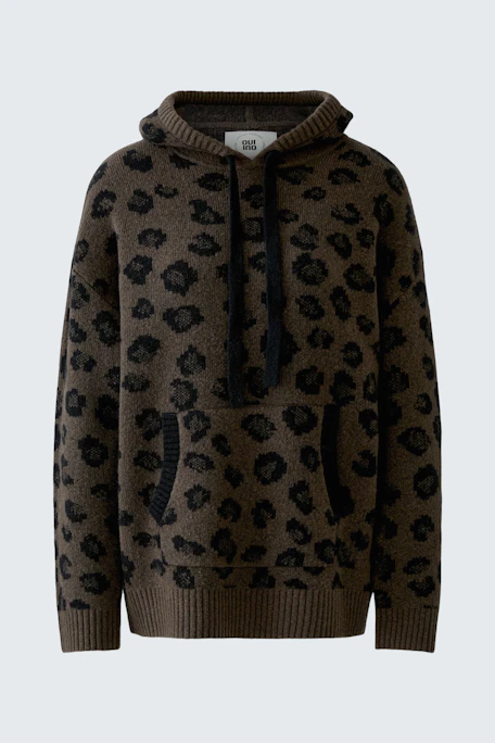 Lässiger Damen-Pullover: Brauner Kapuzenpullover mit schwarzem Leopardenmuster und Kängurutasche.