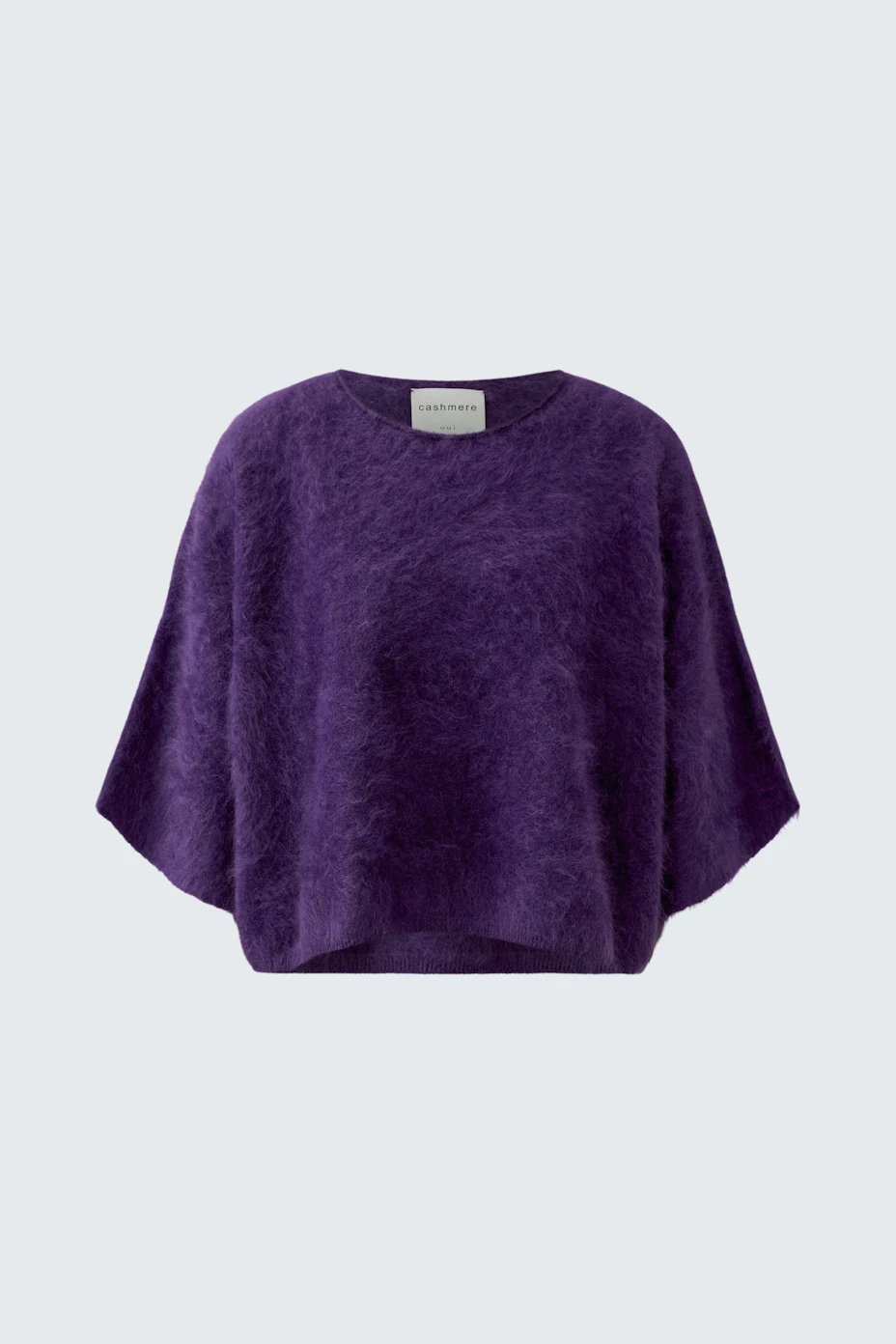 Lila Damen-Pullover: Weicher, flauschiger Pullover ohne Model, ideal für gemütliche Tage.