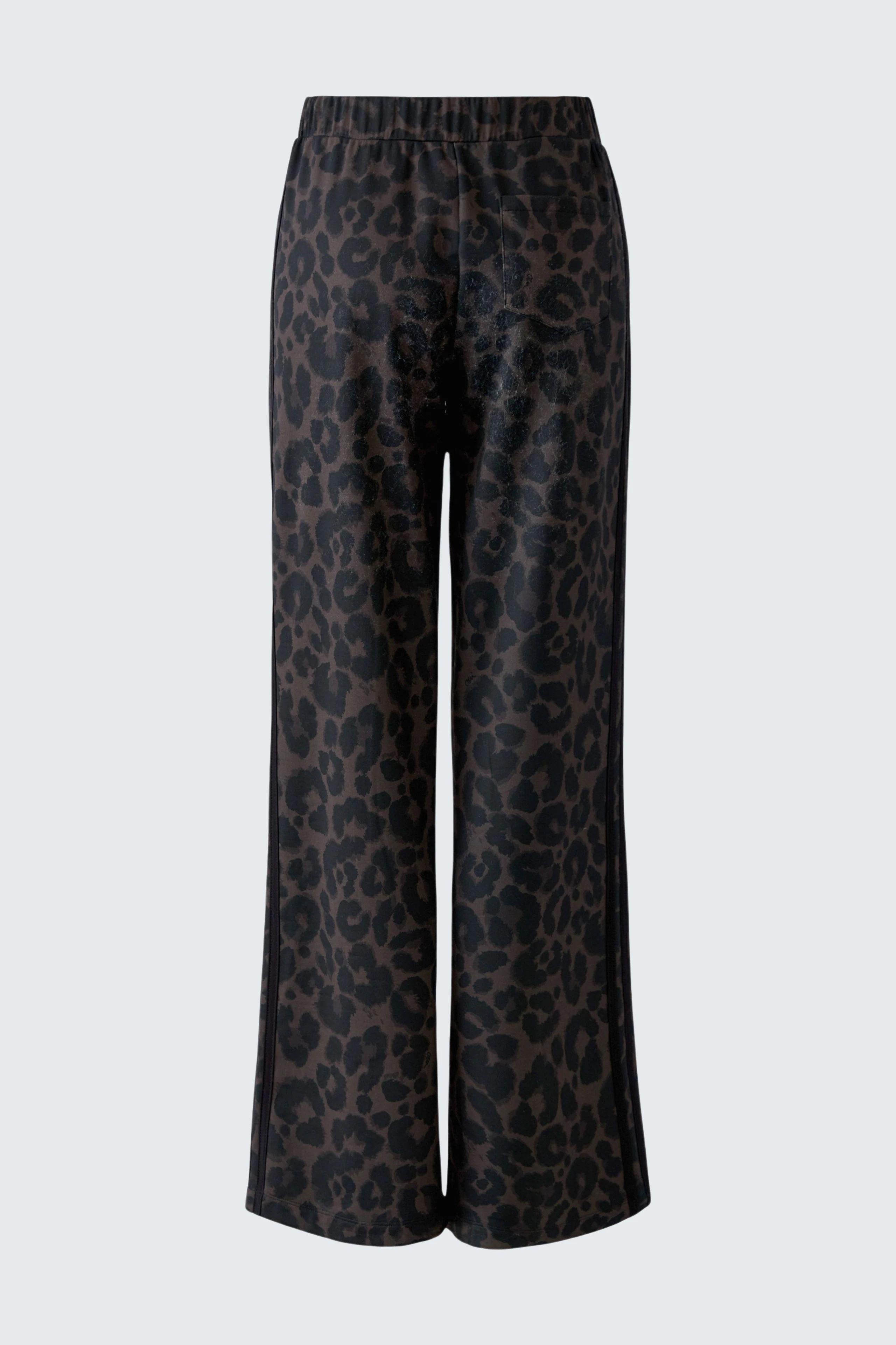 Weite Damen-Hose mit Leopardenmuster, ideal für einen modischen und bequemen Look.