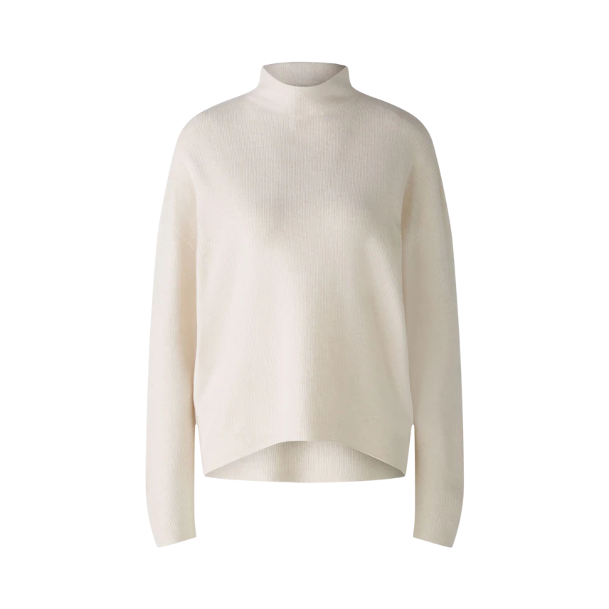 Eleganter Damen-Pullover: Helle, weiche Strickware mit Stehkragen und lässigem Schnitt.