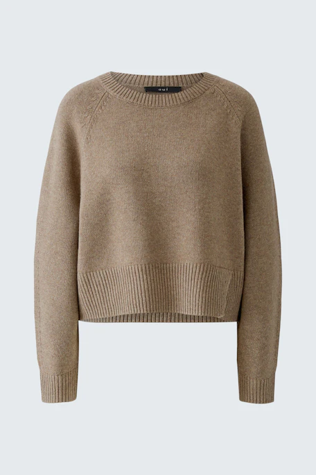 Beiger Damen-Pullover: Schlichter Strickpullover mit Rundhalsausschnitt, ideal für lässige Outfits.