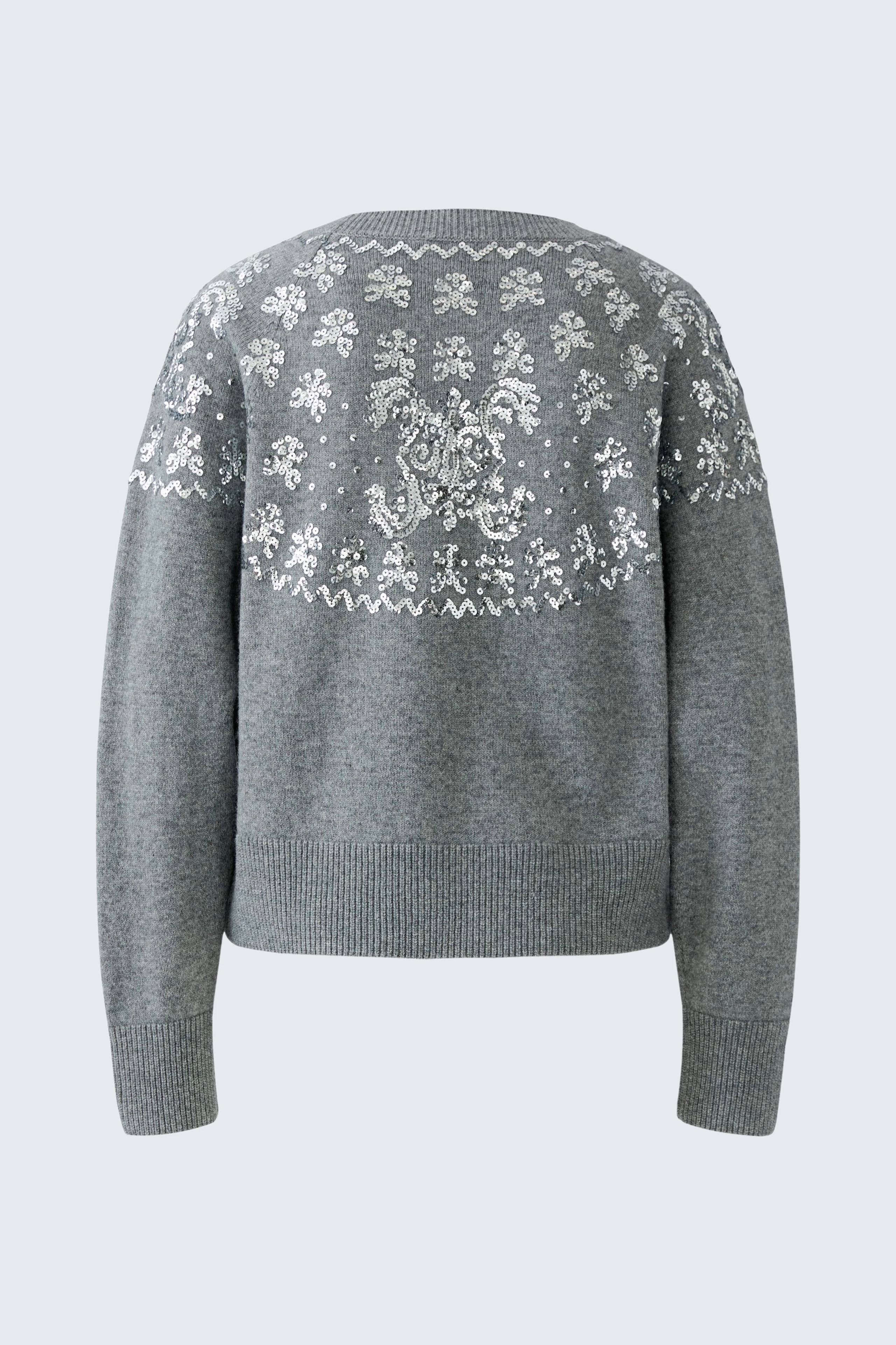 Grey pullover with white Nordic pattern, back view. Cozy knitwear for casual comfort.