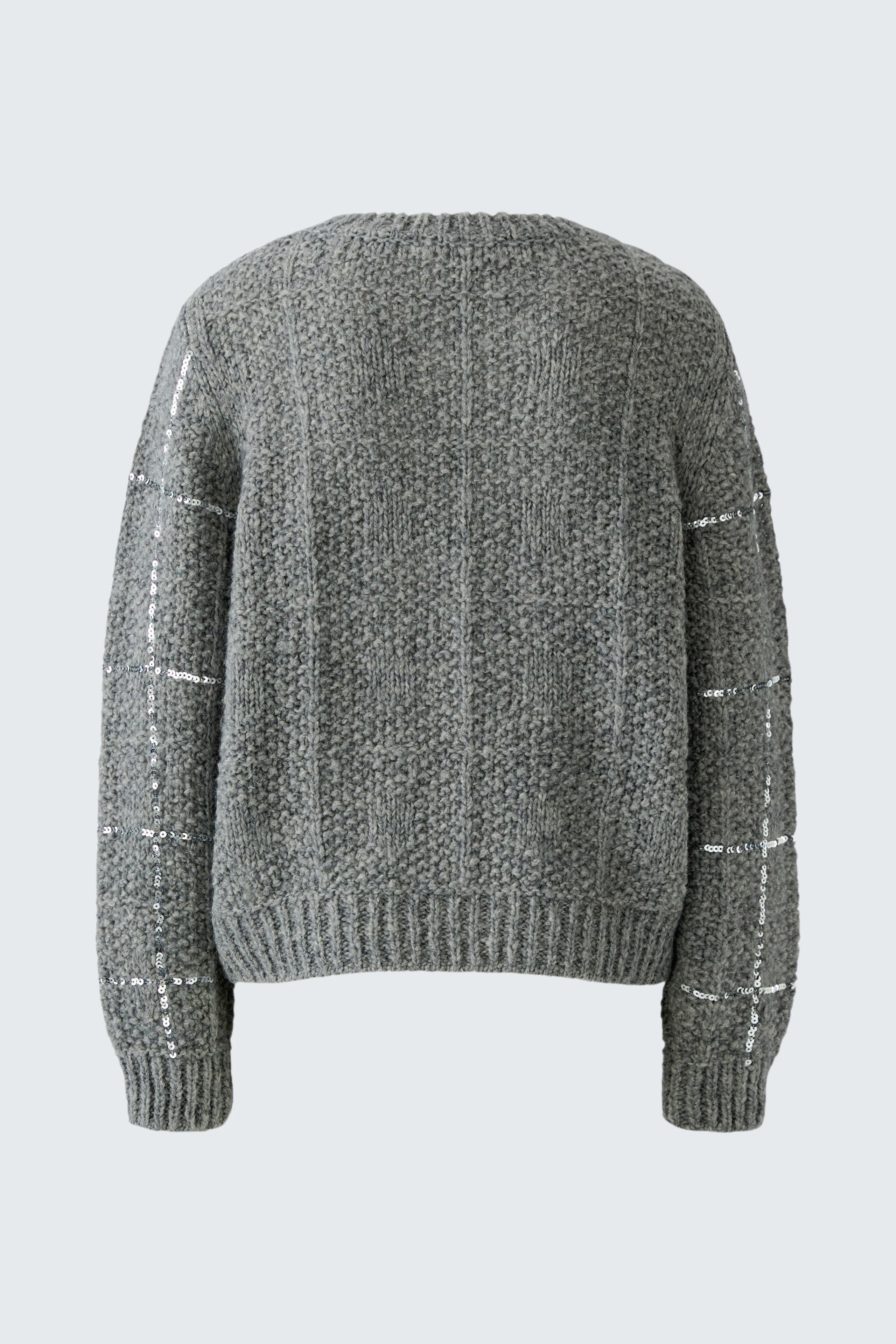 Grauer Damen-Pullover: Weicher Strickpullover ohne Model, ideal für gemütliche Tage.