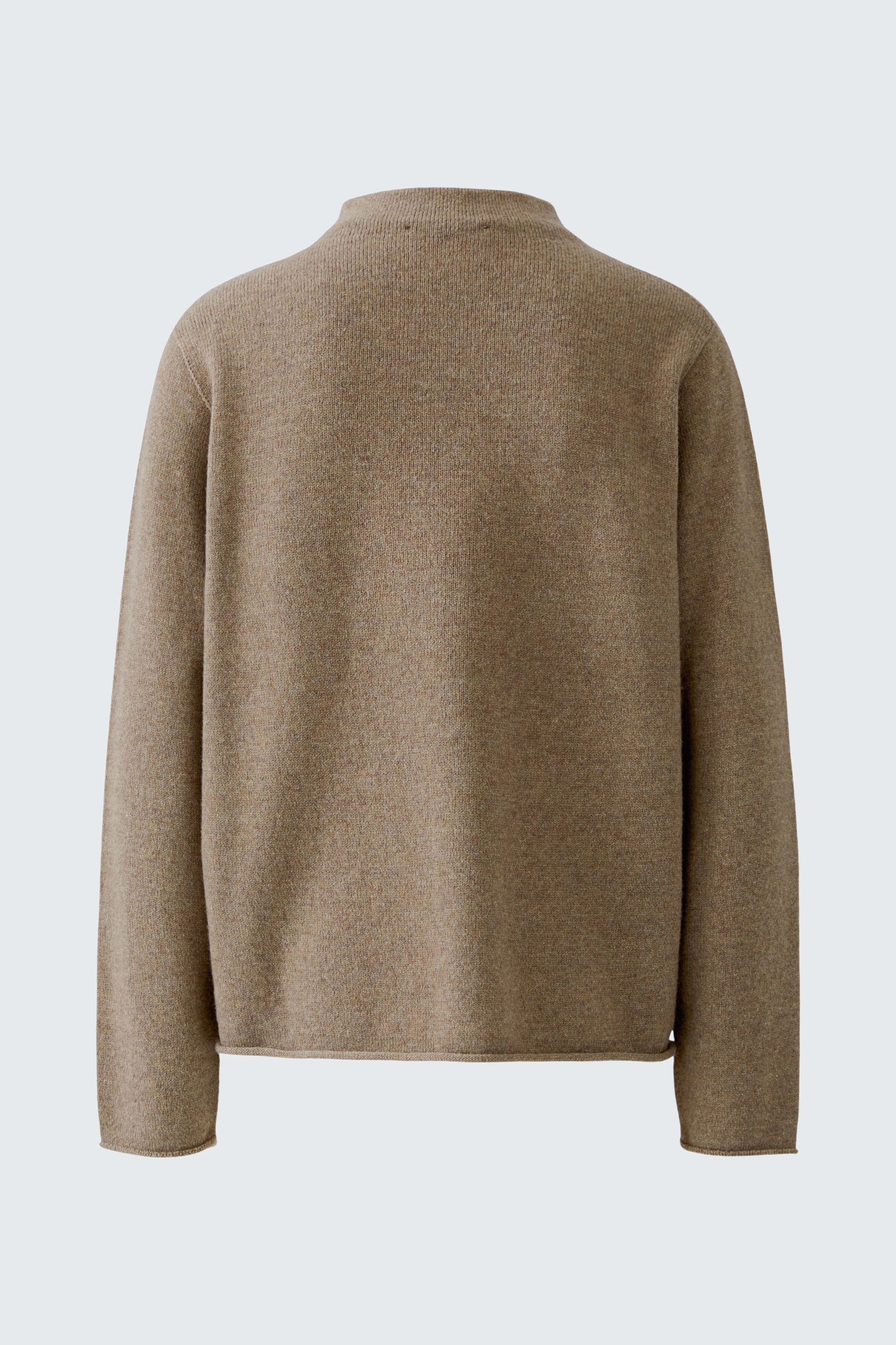 Casual pullover in brown, shown from the back. Simple design, perfect for everyday wear.