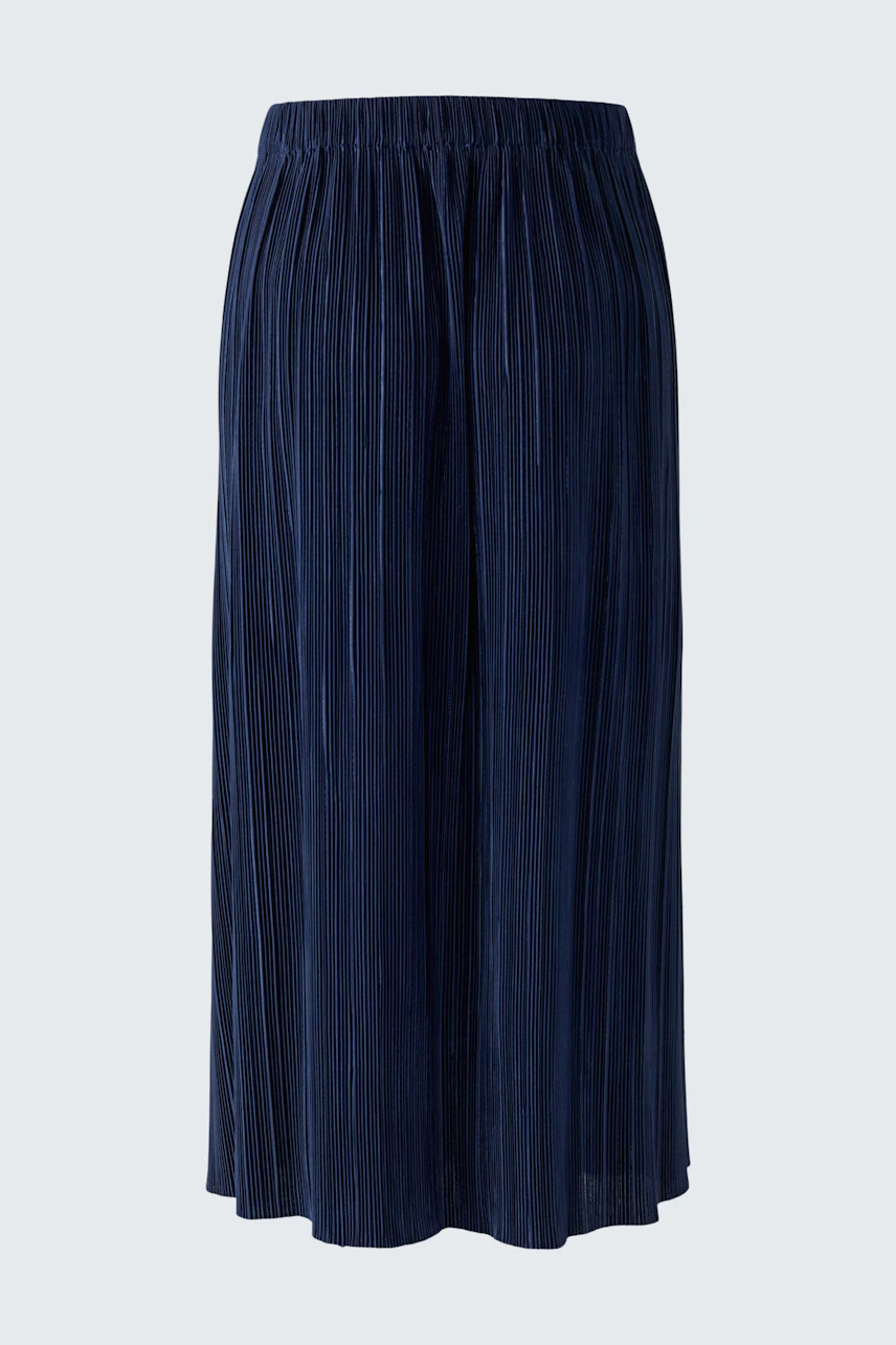 Navy pleated midi skirt: A versatile piece with a flowy silhouette, perfect for casual or office wear.
