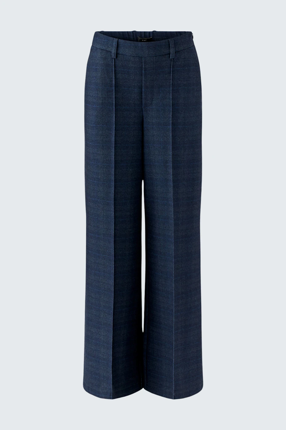 Casual women's pants: Wide-leg navy trousers with a high waist, perfect for a relaxed look.