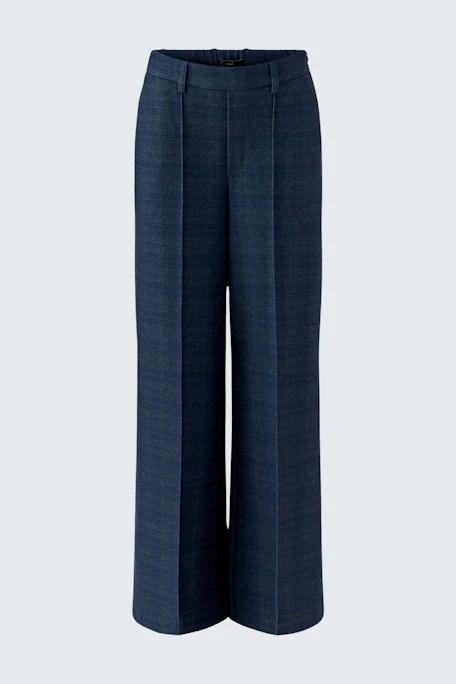 Casual women's pants: Wide-leg navy trousers with a high waist, perfect for a relaxed look.