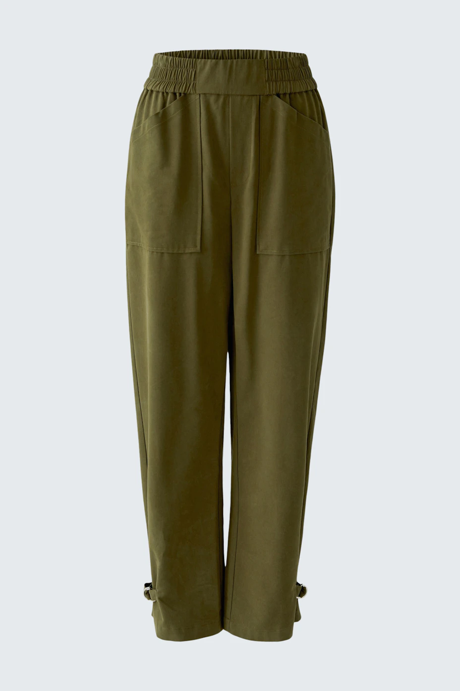 Casual women's pants: Olive green pants with elastic waistband and large front pockets.
