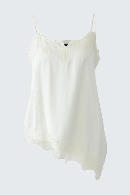 Weißes Damen-Top mit Spitze: Asymmetrischer Saum, zarte Träger, ideal für sommerliche Outfits.
