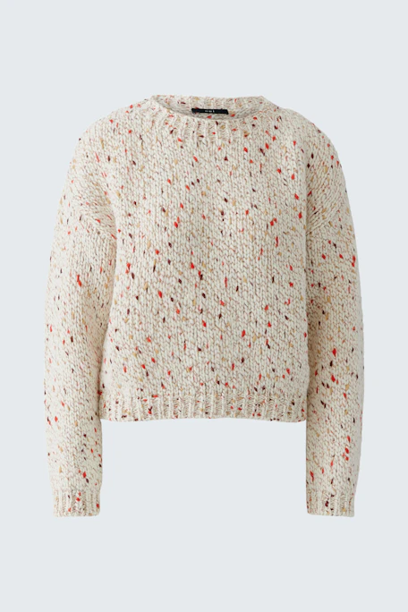 Beiger Damen-Pullover: Strukturierter Strick mit roten Akzenten, ideal für lässige Outfits.