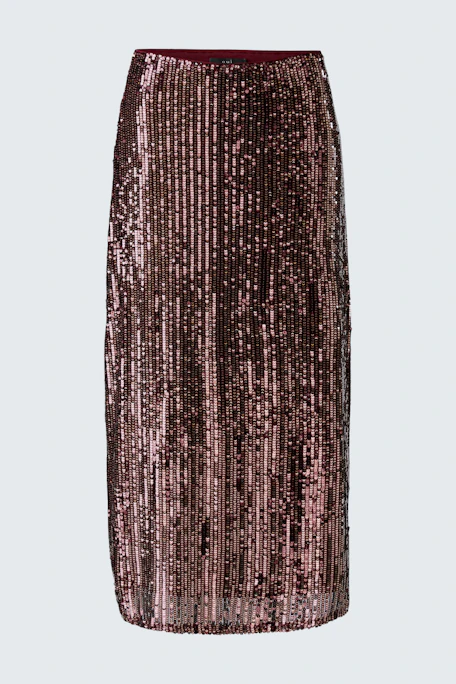 Shimmering pencil skirt in pink sequins, perfect for adding sparkle to any outfit.
