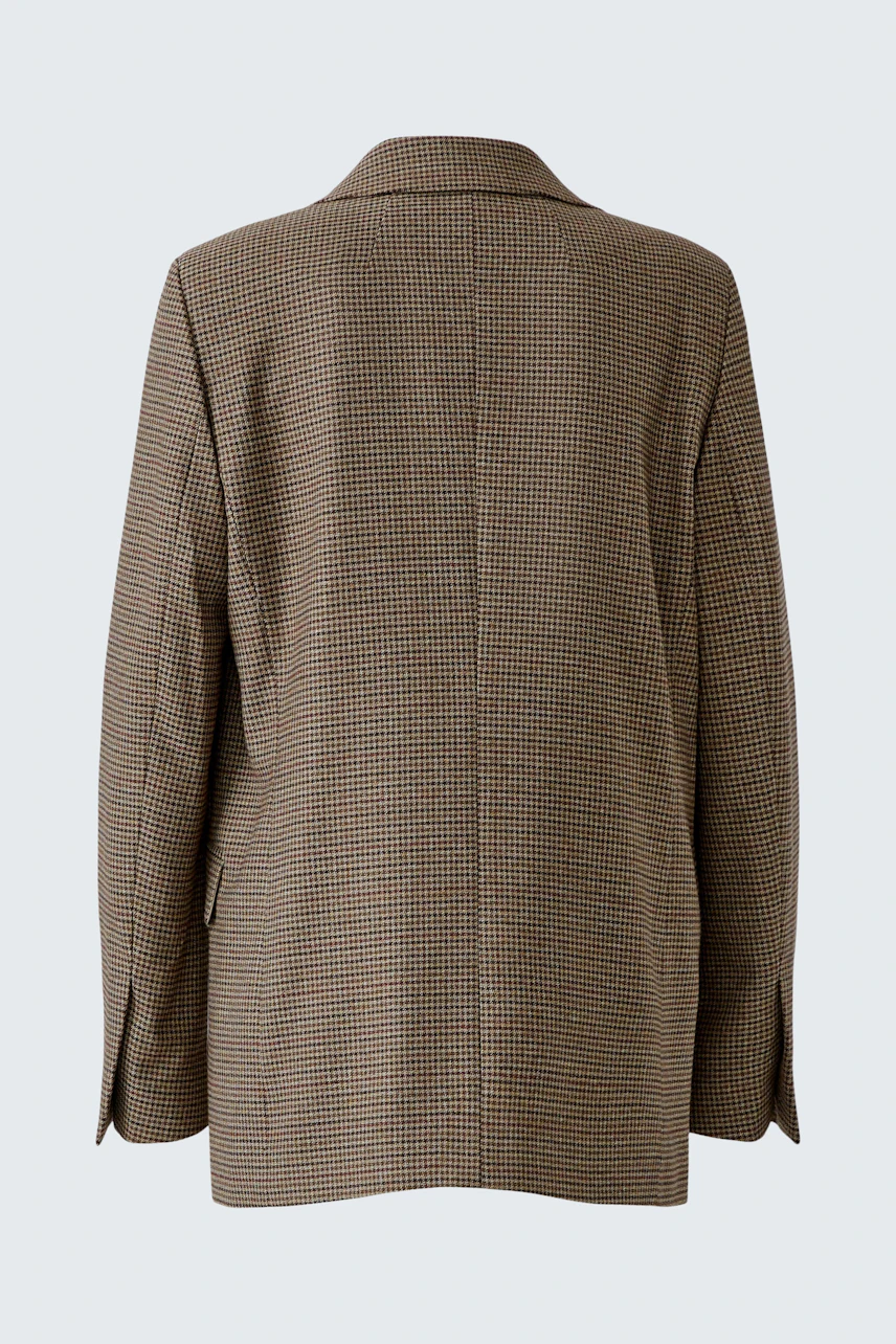 Casual women's blazer in brown check pattern, shown from the back, highlighting its relaxed fit.
