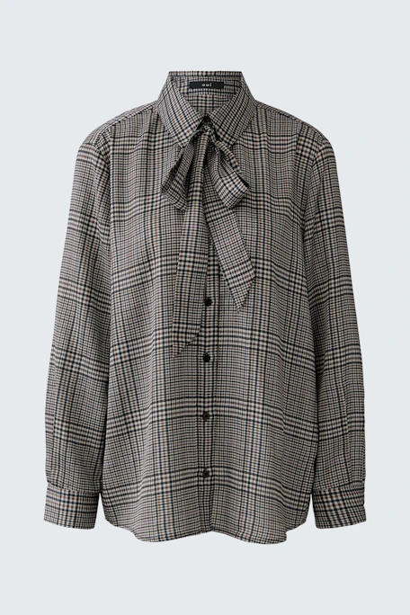 Plaid pussy-bow blouse: Classic check pattern with a stylish bow tie, perfect for versatile styling.