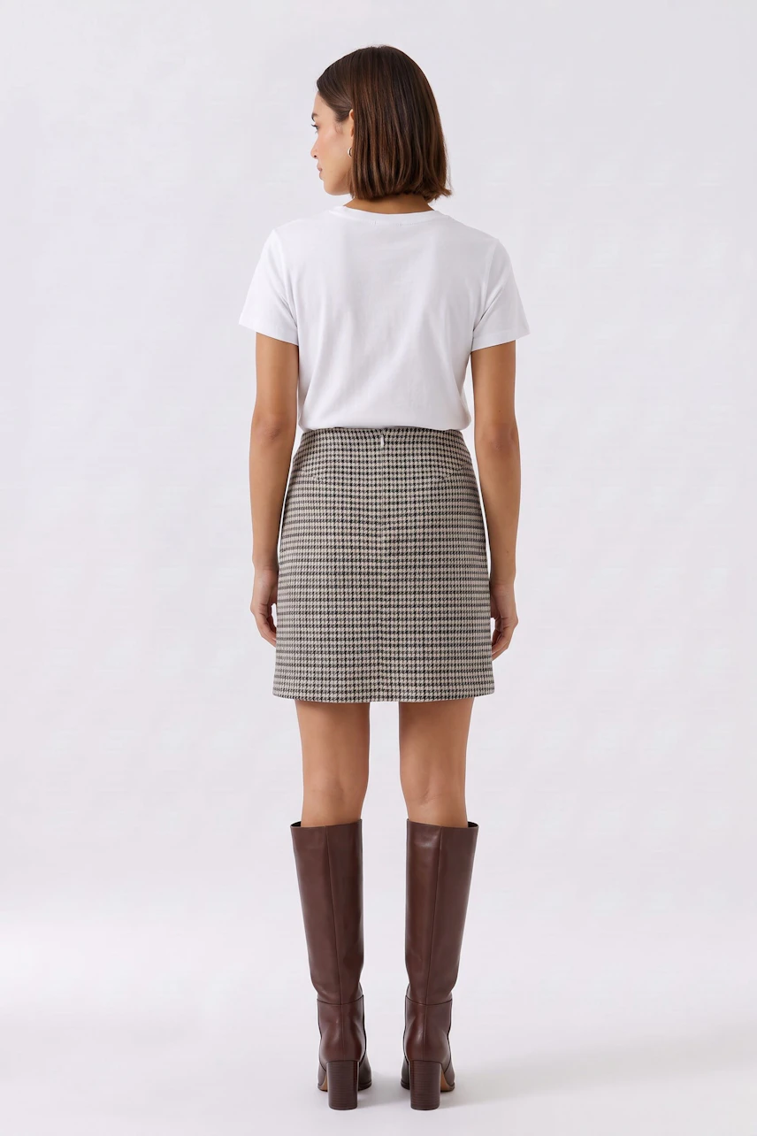 Image 3 of Miniskirt - lightstone grey in lightstone grey | Oui