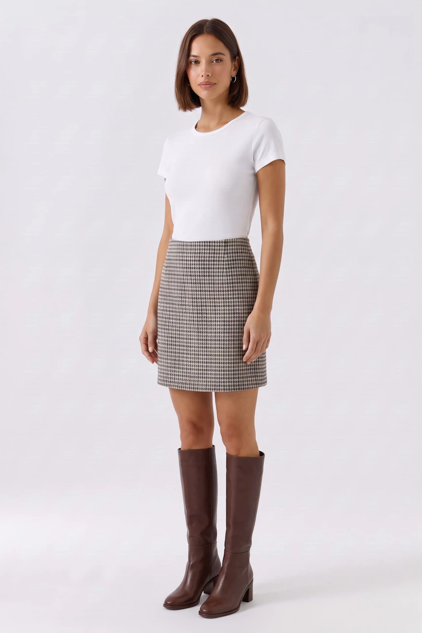 Image 4 of Miniskirt - lightstone grey in lightstone grey | Oui