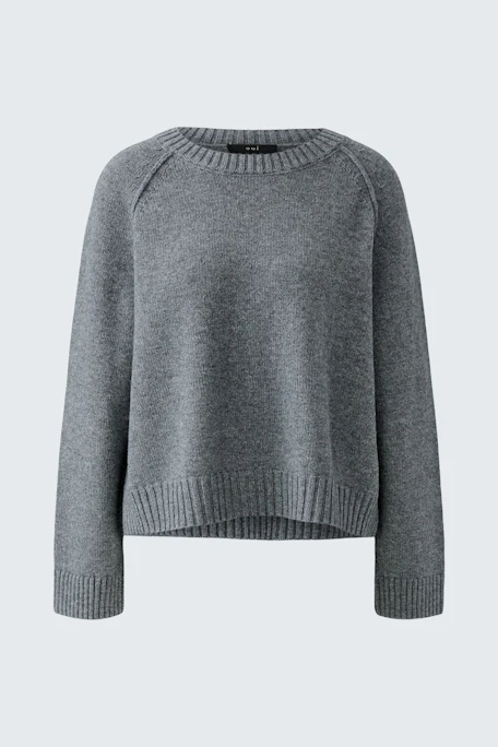 Grauer Damen-Pullover: Schlichter Strickpullover ohne Model, ideal für lässige Outfits.