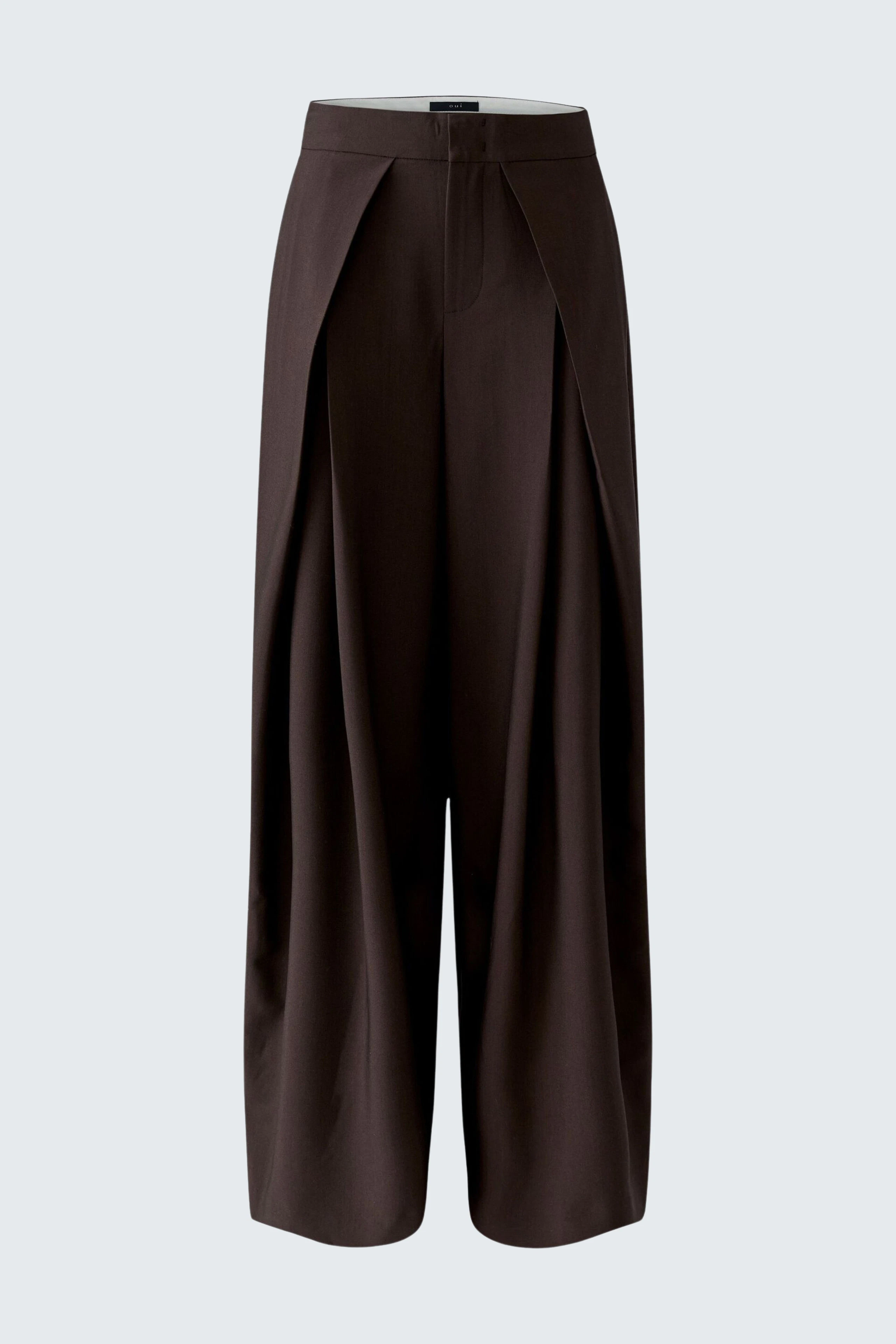 Weite Bundfaltenhose in Dunkelbraun, ohne Model. Ideal für einen lässigen Look.