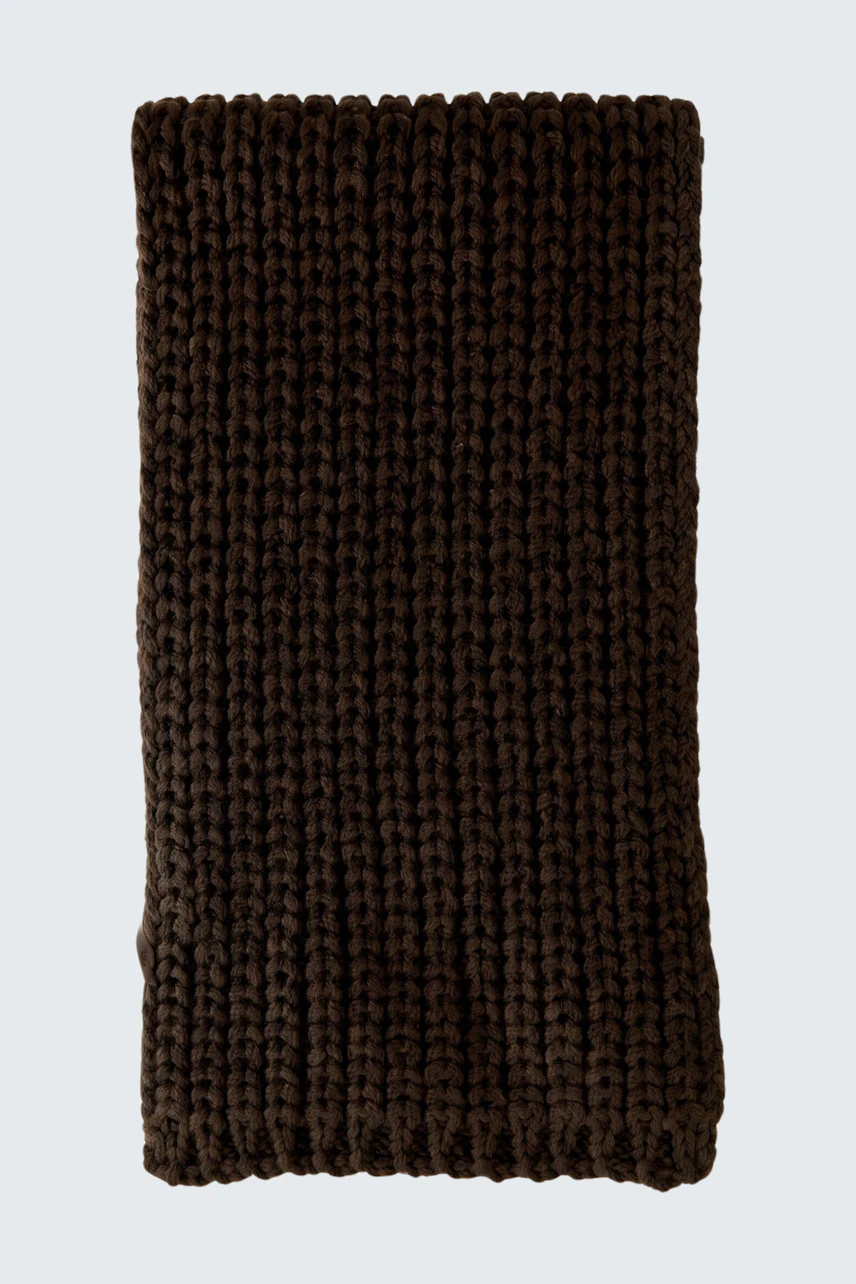 Image 6 of Scarf - chocolate torte in chocolate torte | Oui