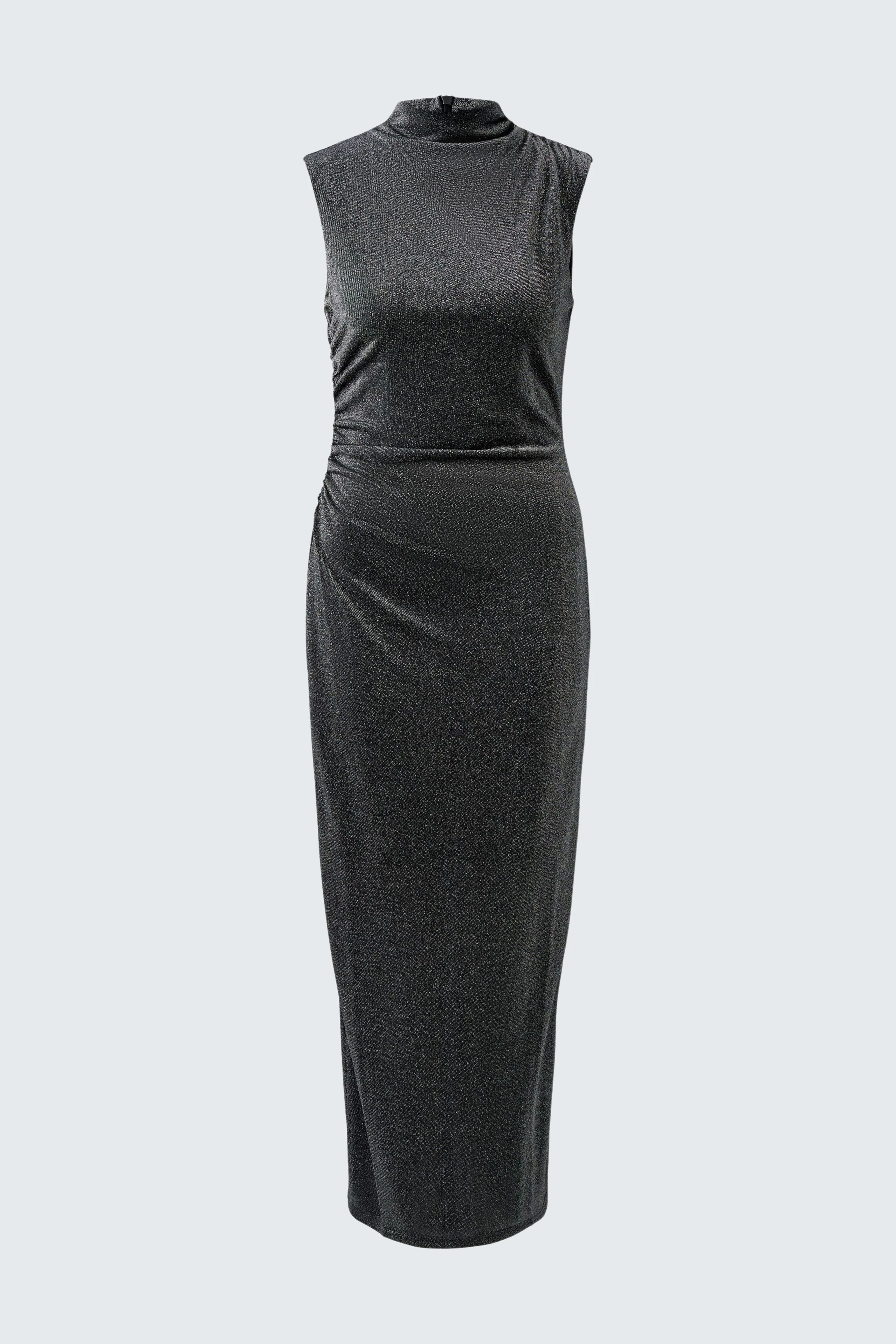 Sleeveless black dress: Simple, long black dress with a high neckline, perfect for versatile styling.