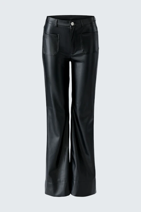 Schwarze Lederimitathose: Zeitloses Design, gerade geschnitten, ideal für vielseitige Outfits.