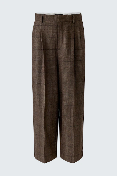 Braune Bundfaltenhose mit Karomuster, locker geschnitten. Ideal für einen lässigen Look.