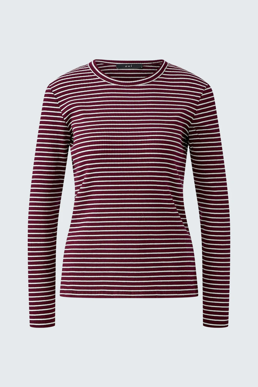 Gestreiftes Langarmshirt in Bordeaux und Weiß. Schlichtes Design, ideal für lässige Outfits.