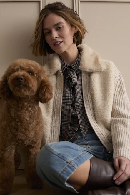 COSMOPOLITAN MUSE